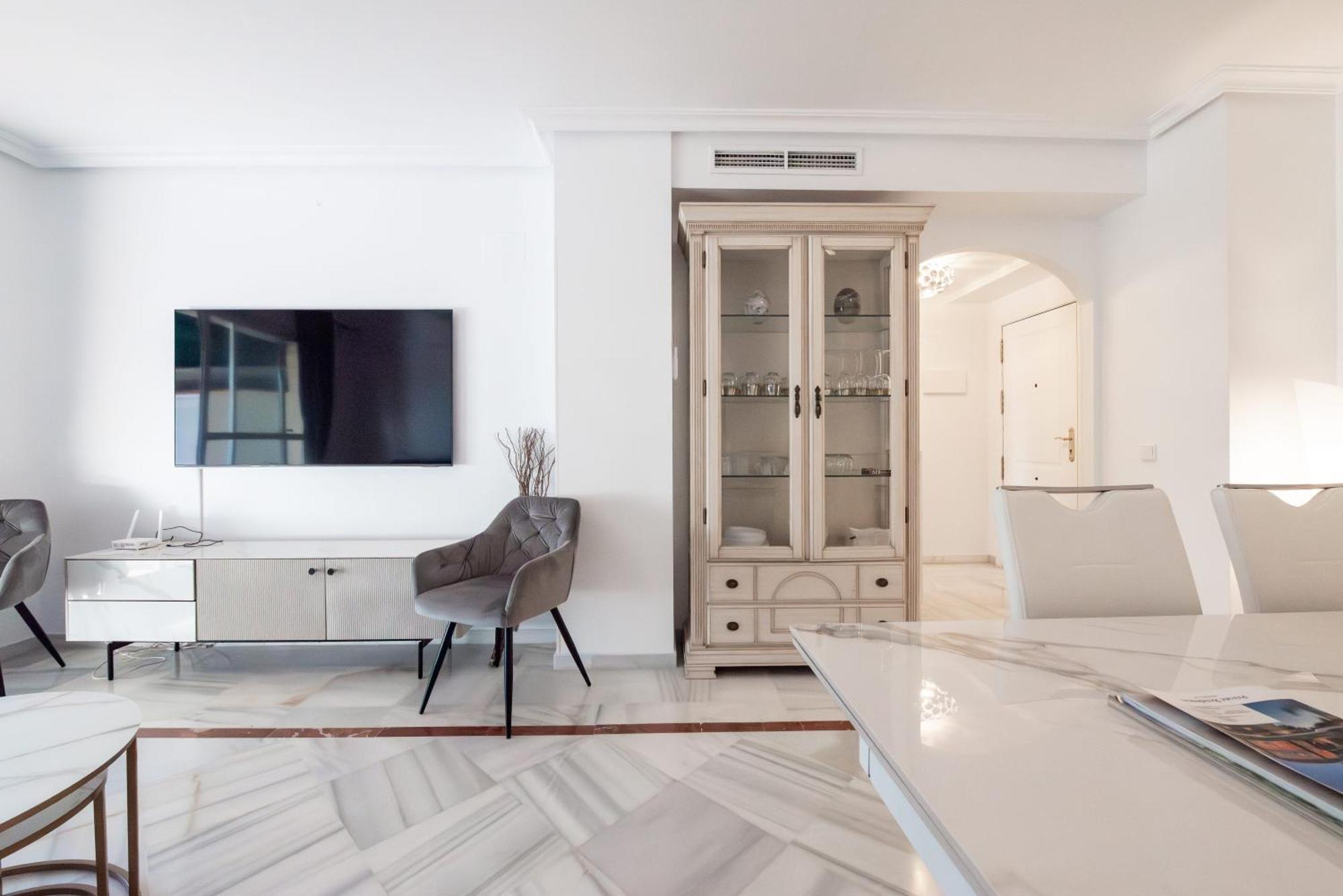 2br, Lorcrimar Iv Puerto Banus *