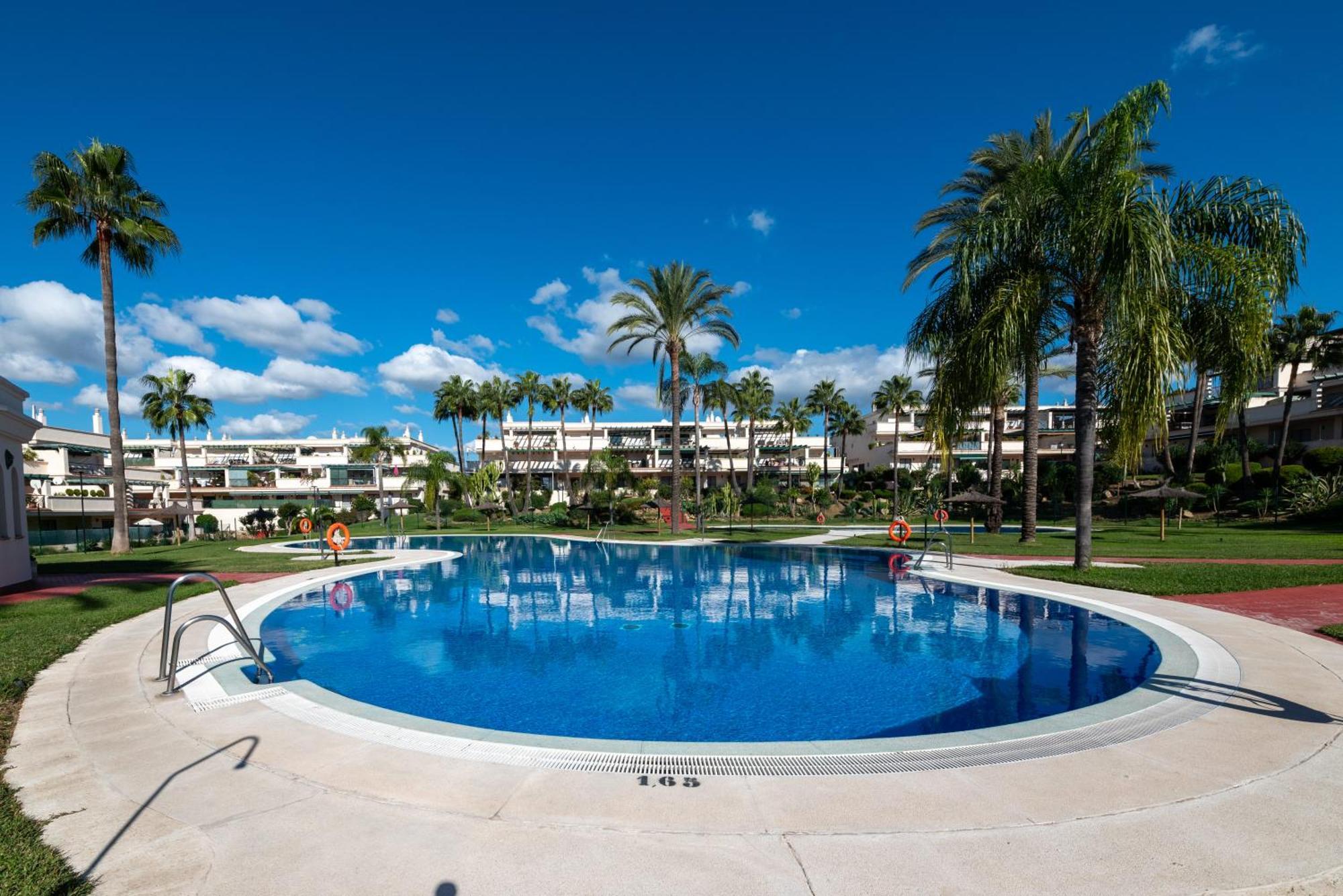 Lägenhet 2br, Lorcrimar Iv Puerto Banus Marbella